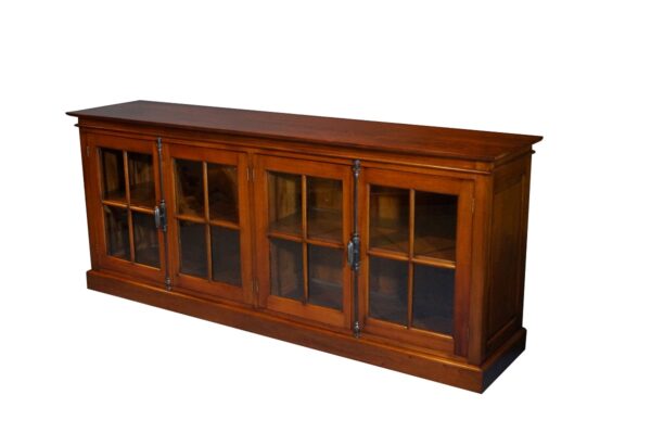 Klassiek Engels dressoir Marine