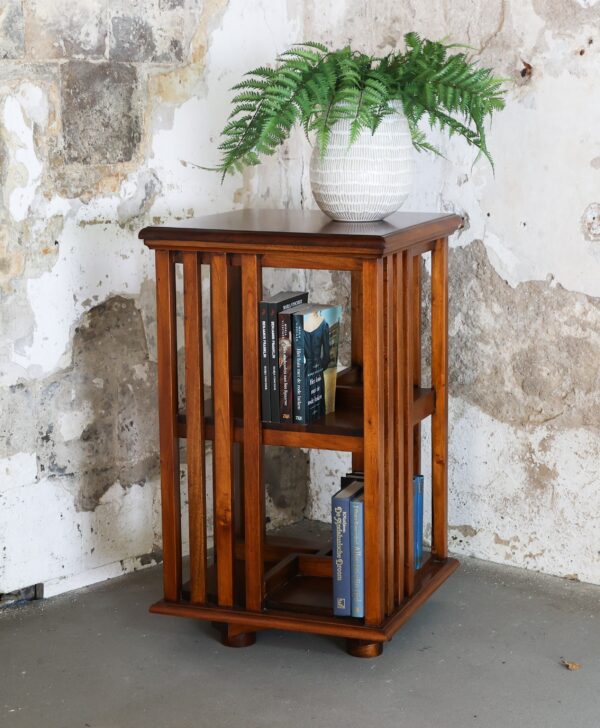 Klassieke boekenmolen Straight