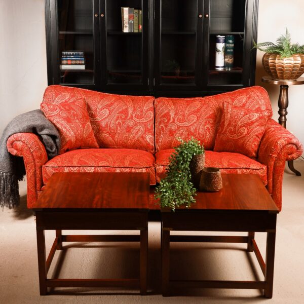 Classic sofa Allendale pattern fabric red