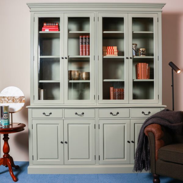 Classic sideboard Megan green