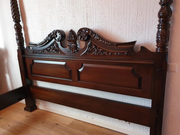 Classic canopy bed Canopy - Image 2